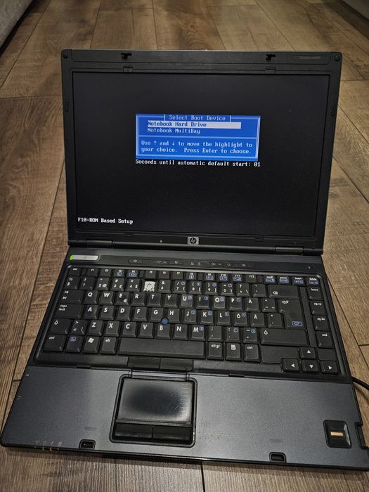 Laptop hp hstnn c18c