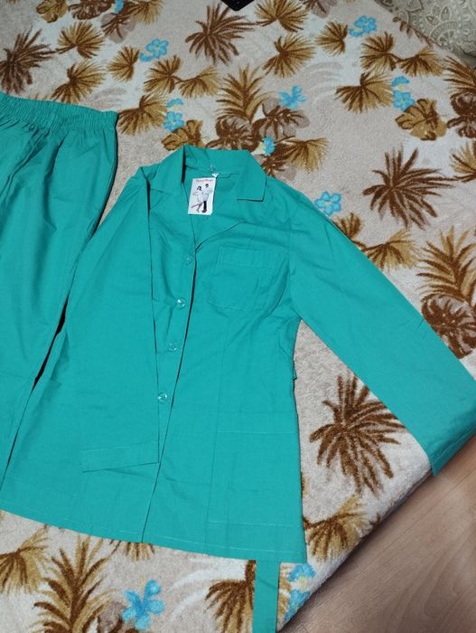 Новий медичний костюм