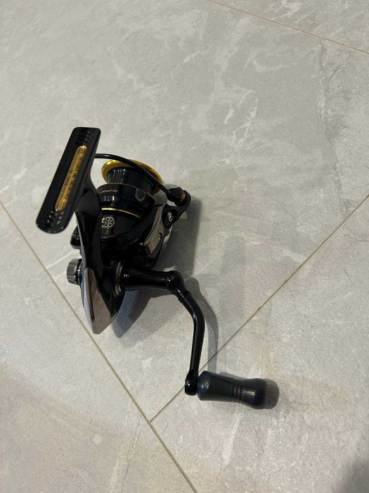 Продам котушку для спінінгу