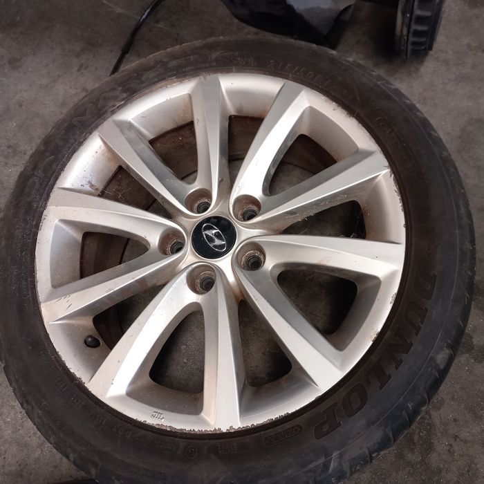 Jantes 17 com pneus bons hyundai i40