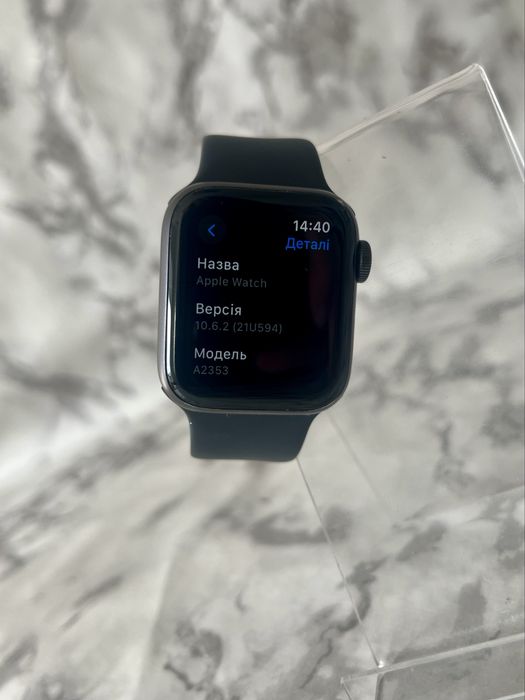 Apple Watch Se 40 mm GPS 92% АКУМ чорні стан хороший епл вотч се 40 мм