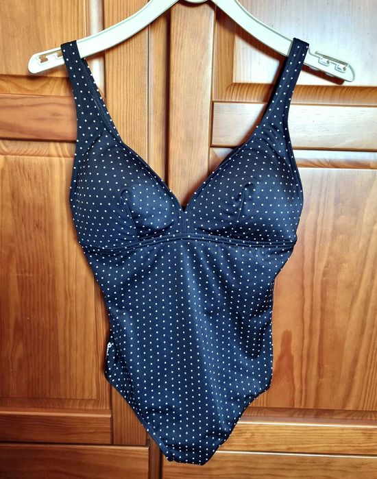 Fato de banho preto com bolinhas brancas, tamanho S/M