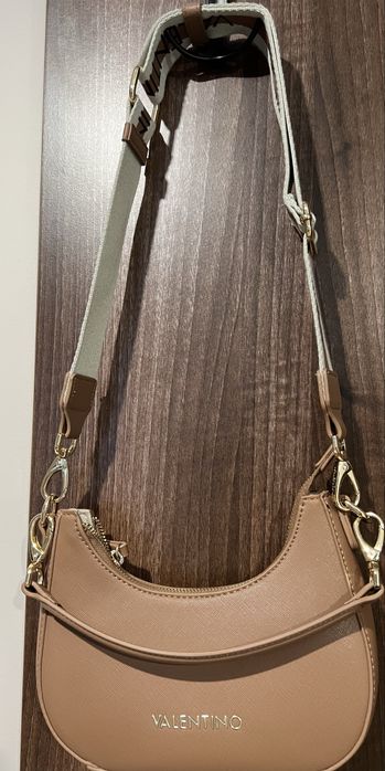 Жіноча сумка Valentino