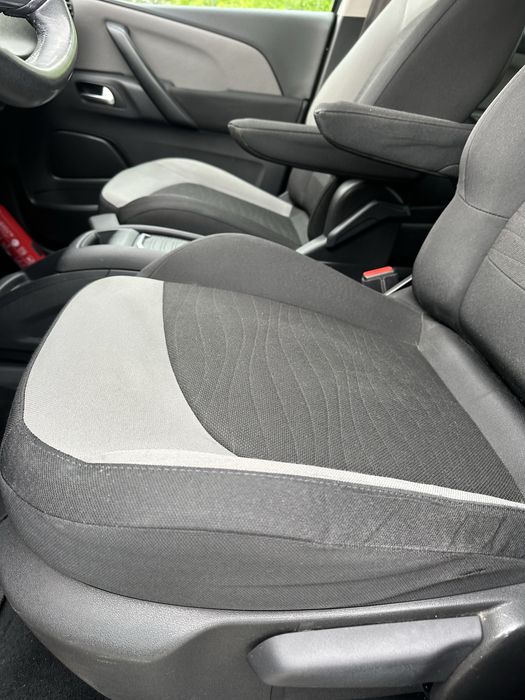 Citroen picasso.