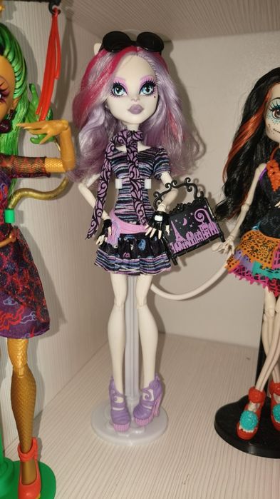 Подставка для кукол monster high 3д