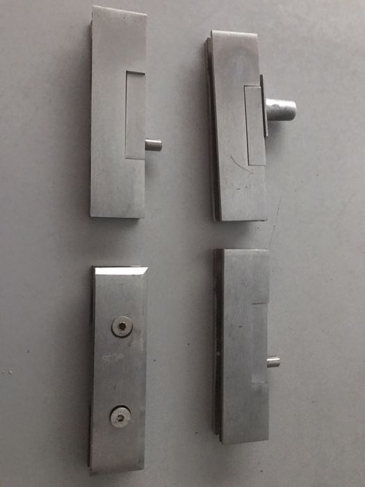 Ferragens para portas de vidro