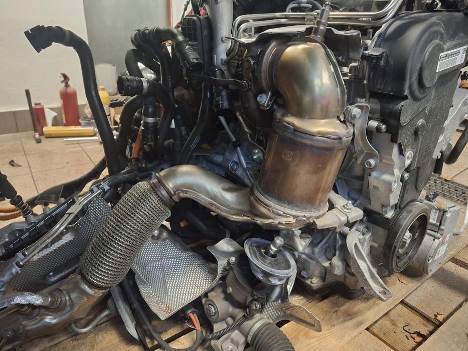 Silnik Skrzynia  przetwornica Cupra Formentor  Skoda 1.4 EHybryda 7 km