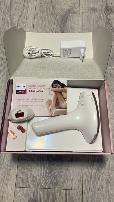 Фотоепілятор Philips Lumea Advanced
