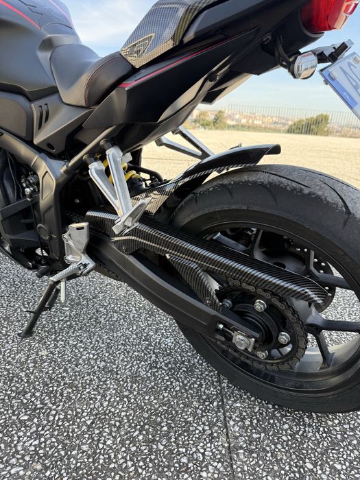 Honda CBR650R Akrapovic 35Kw (Deslimitada)