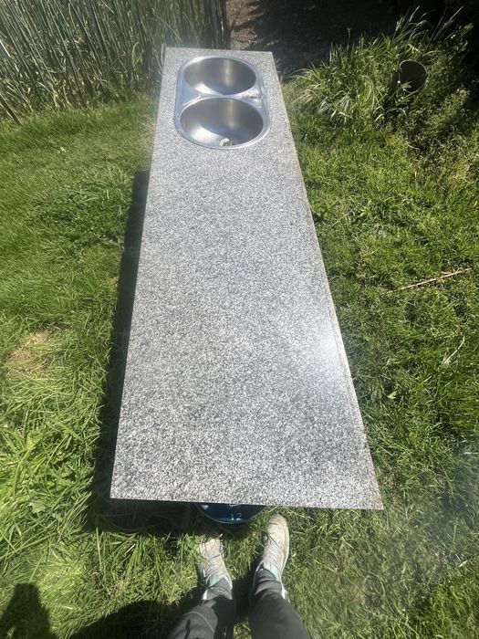 Pedra mármore em bom estado