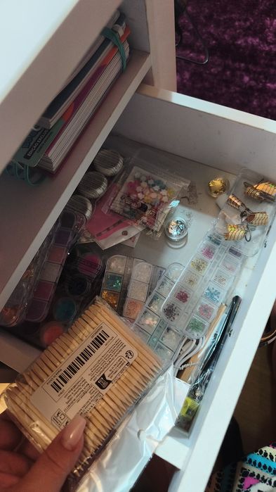vendo material de unhas