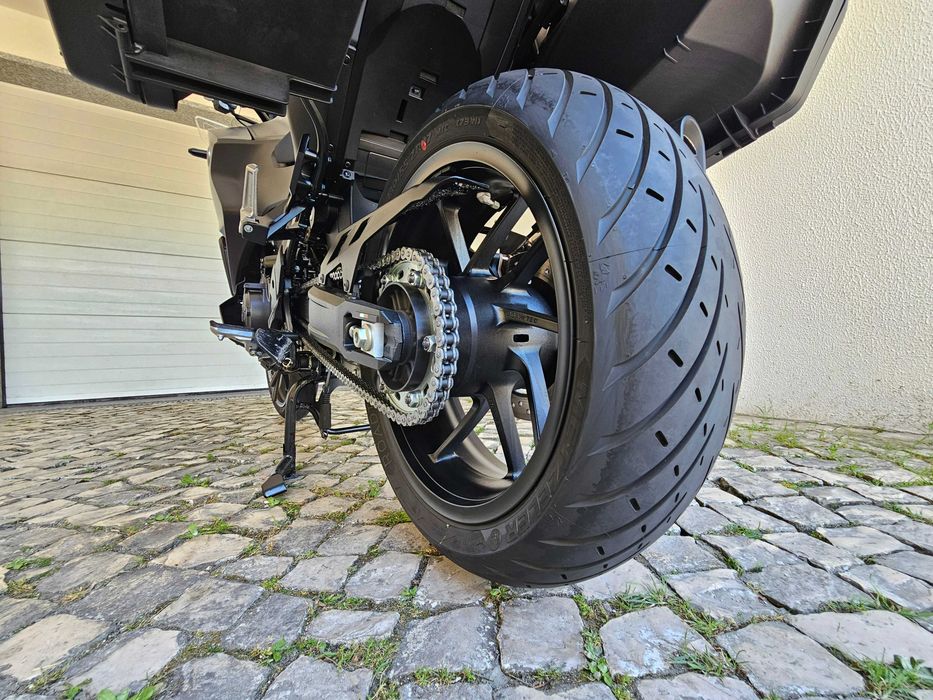 Honda NT 1100 DCT de 2024 com apenas 375 kms com garantia