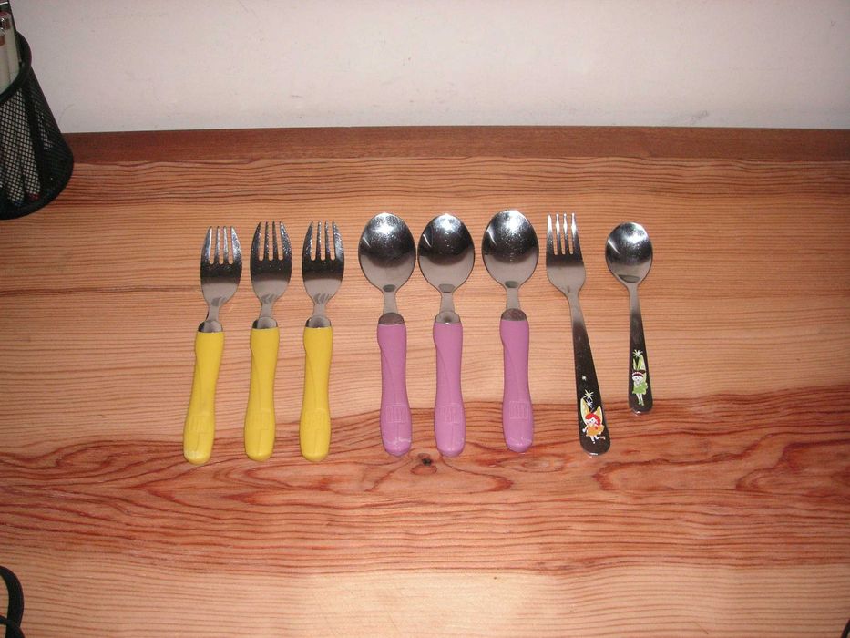 Talheres - Garfos e Colheres para Criança