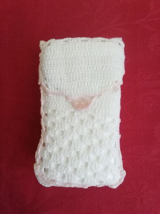 Porta-lenços de crochet, novo
