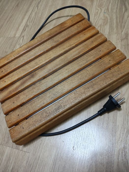 Escalfeta Junex 70w, pouco uso ideal para o escritório