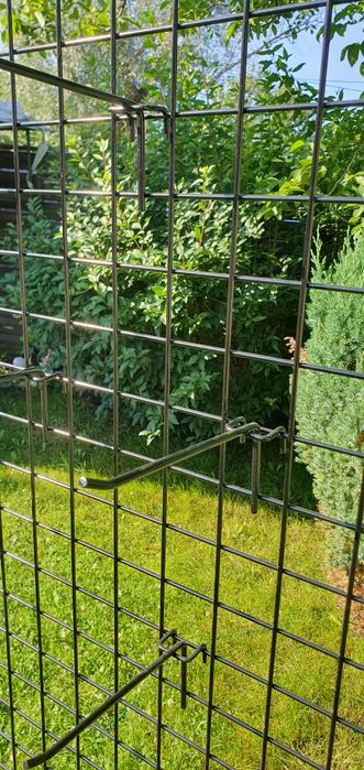 Ekspozytor sklepowy krata 80x189 z koszami,hakami,stojak