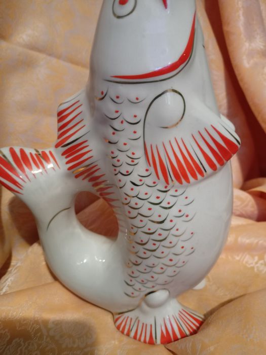 Karafka ryba porcelana połonne