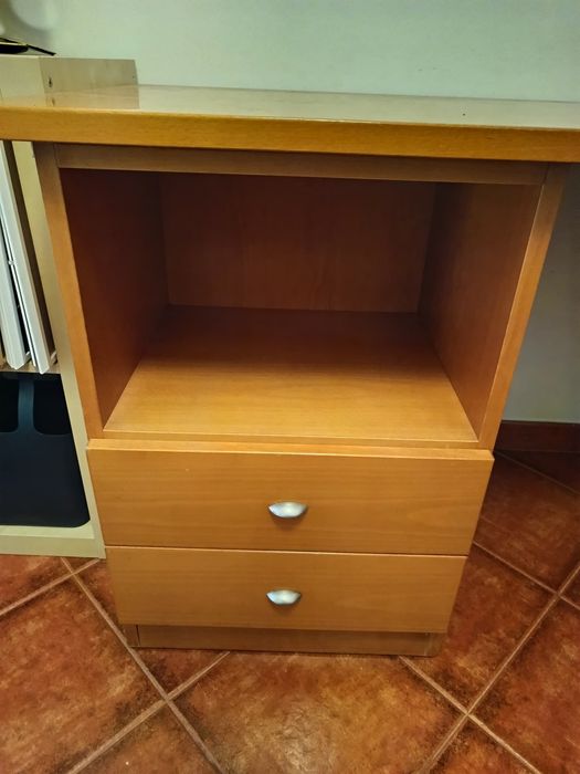 Secretaria de madeira