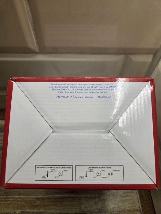 Omron 7 AFib  BP7360 вимірює дефібриляцію