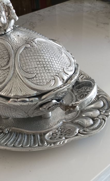 Tin Terrine441861169617326081