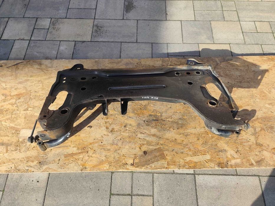 sanki wózek belka przód przednia ford fiesta mk6