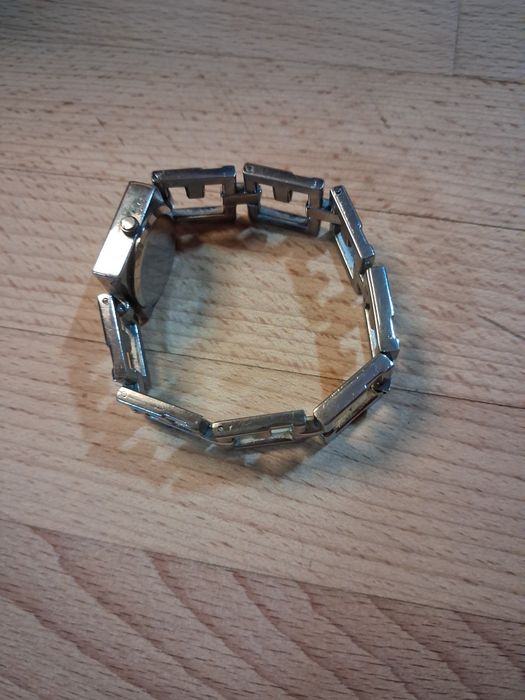 Eleganski damski zegarek