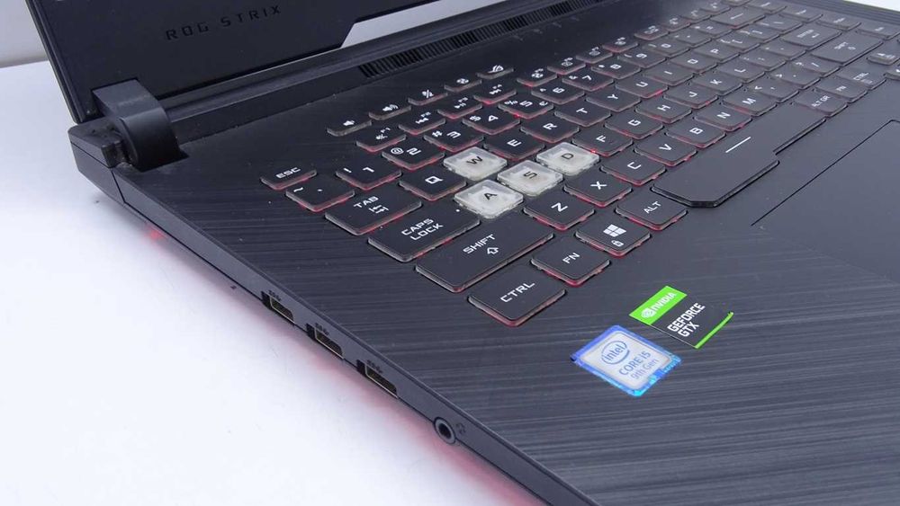 Laptop Asus Rog Strix G531G i5-9300H 16/256GB SSD + 1TB HDD GTX1650