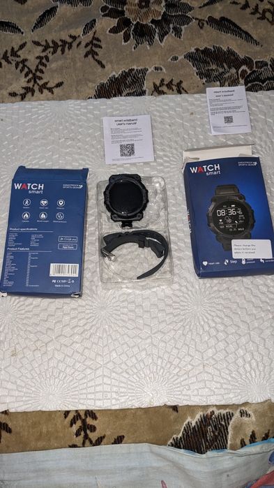 Часы наручные,рабочие.