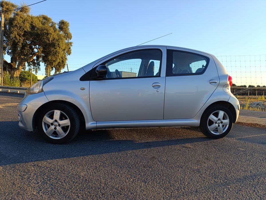 Vendo Toyota Aygo 1.0 gasolina 2007