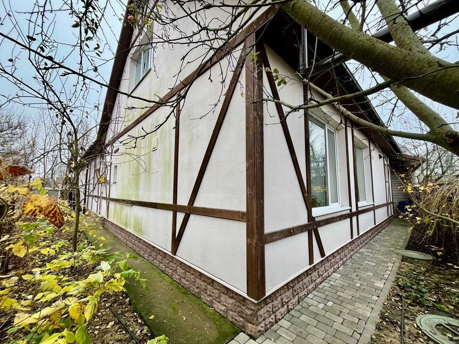 !!!Гарна пропозиція. Продаж будинку на два входи по вул.Квітневій