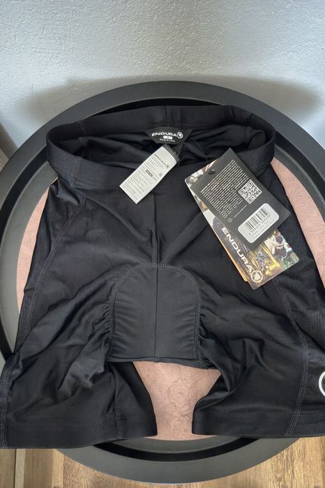Spodenki rowerowe z wkładką  ENDURA 6-Panel II rozmiar S