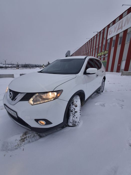 Авто на повному бойовому ходу