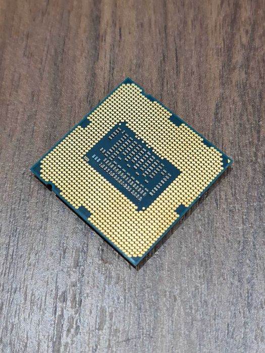 Intel Core i5-3350P LGA1155 (3,10-3,30 GHz) з кулеро Zalman CNPS7X LED