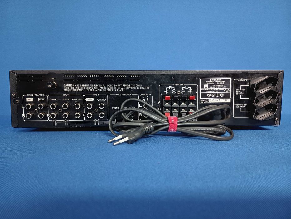 amplificador PIONEER SA 930 (2 x 70 watts)