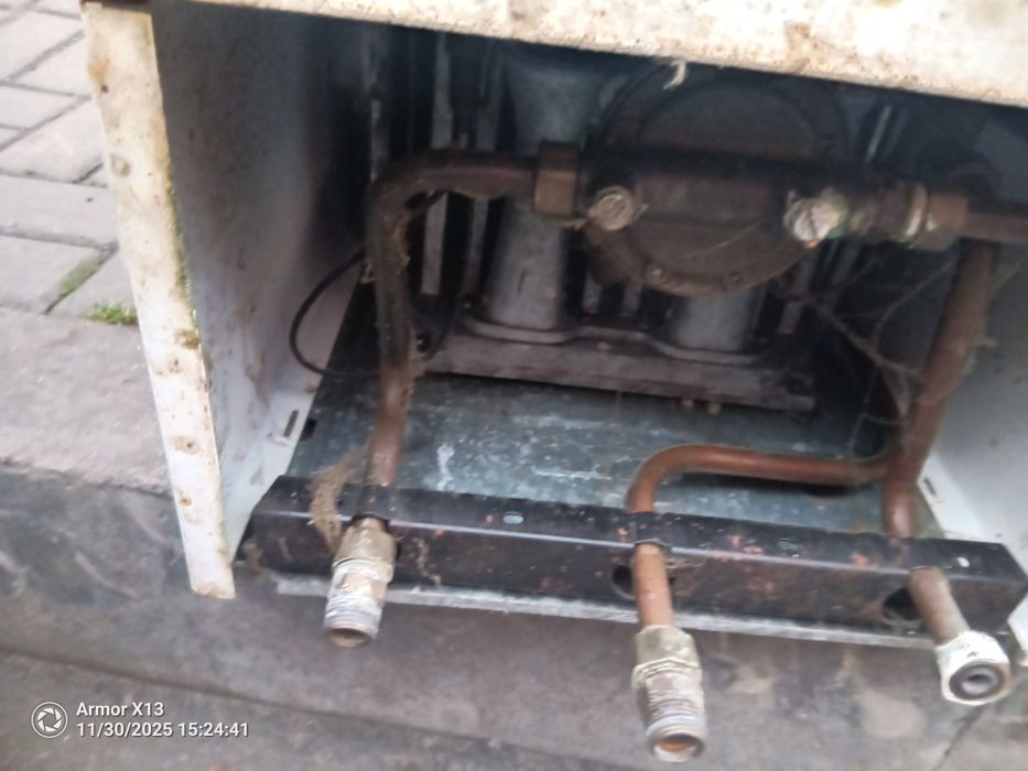 Продам газову колонку