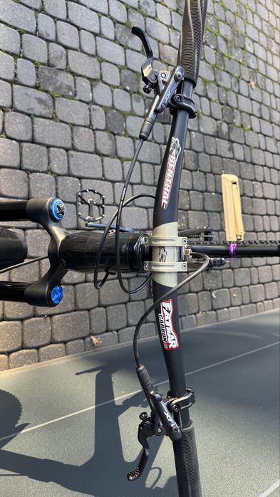 Canyon Spectral CF8 27.5 carbonowe slopeduro