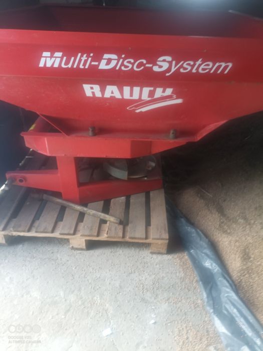 Rozsiewacz nawozu Rauch komet 600l