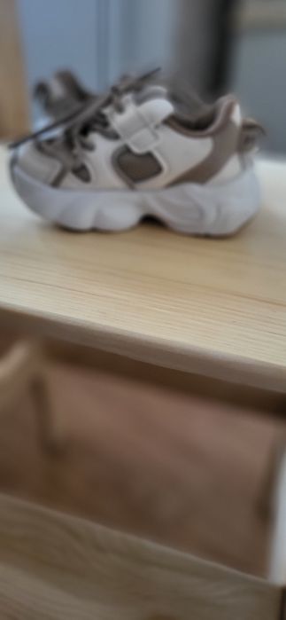 Кросівки дитячі унісекс відмінний стан