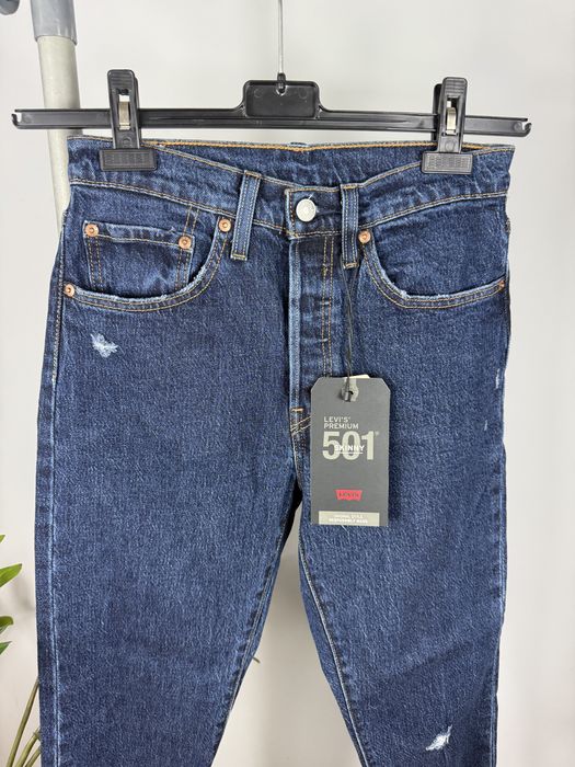 granatowe kultowe spodnie jeansowe Levi’s 501 Original W26L30