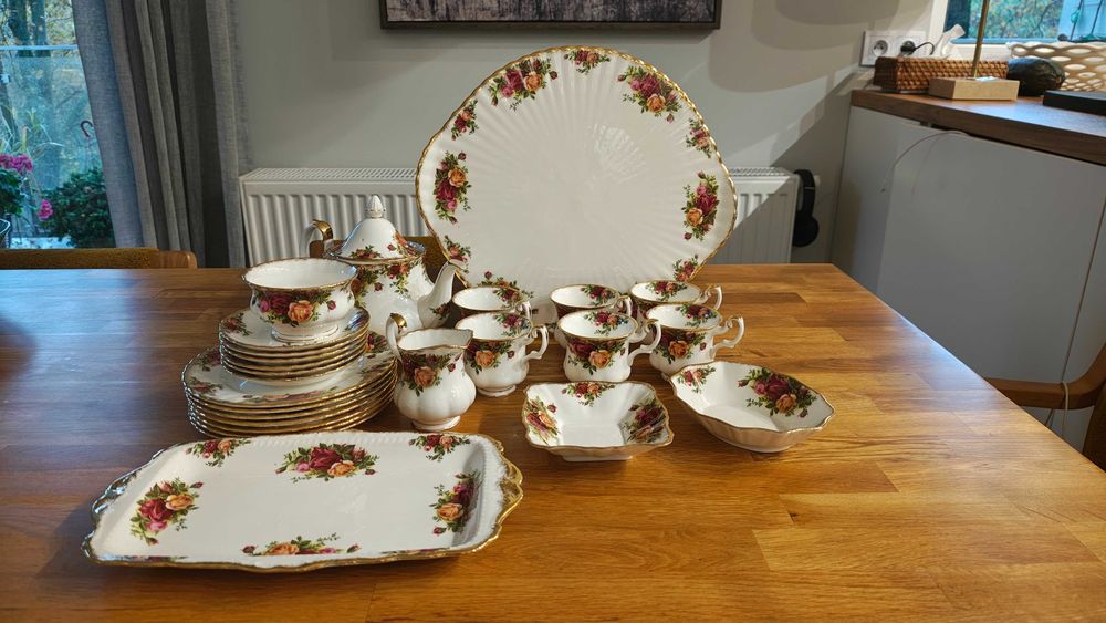 serwis Royal Albert Old Country Roses na 6 osób