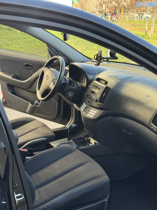 Hyundai Elantra HD