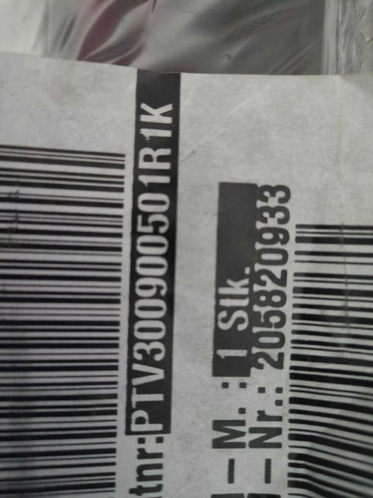 Grzejnik KERMI PLAN trzy płytowy PTV 30 905x505 zasilanie dolne prawe