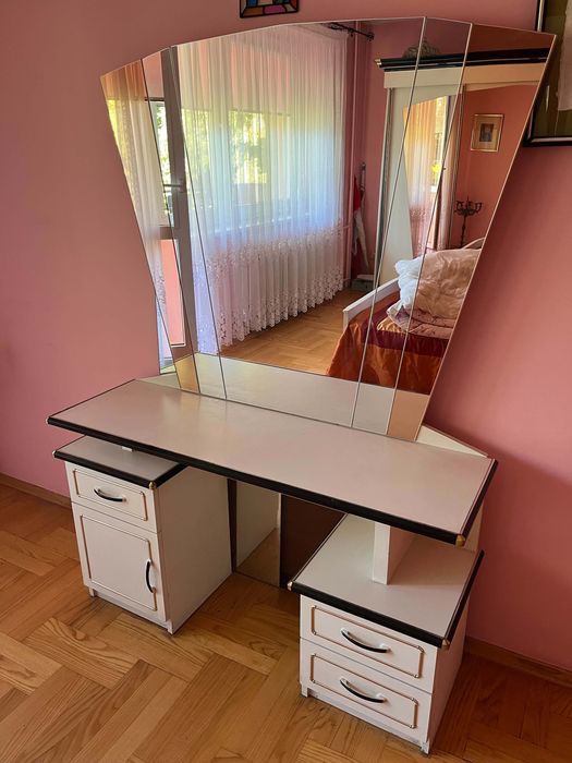 Zestaw do sypialni retro