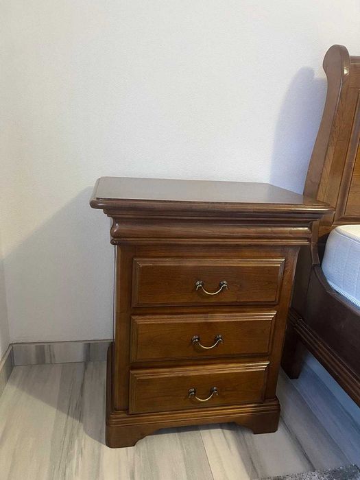 Quarto de casal Luís  Filipe sem roupeiro