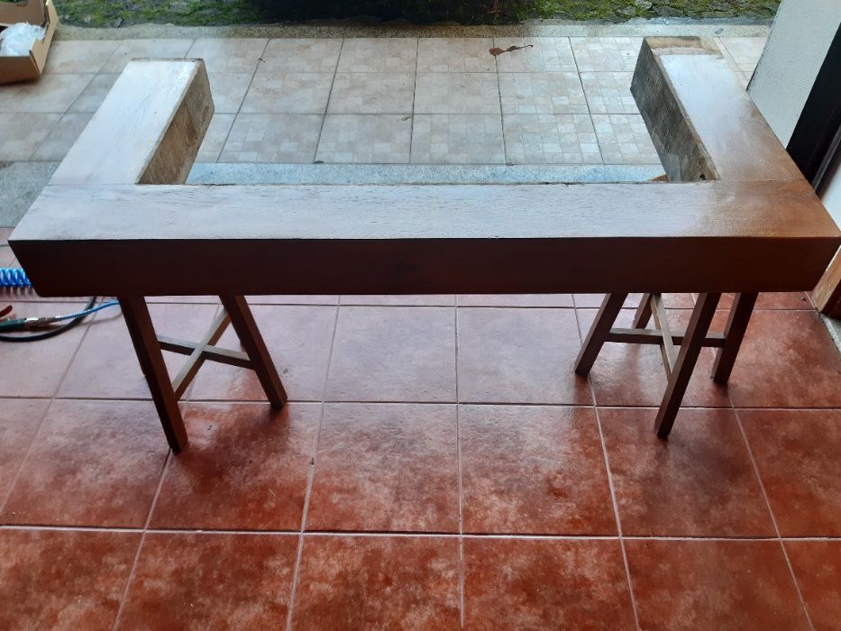 Trave para lareira (chaminé)