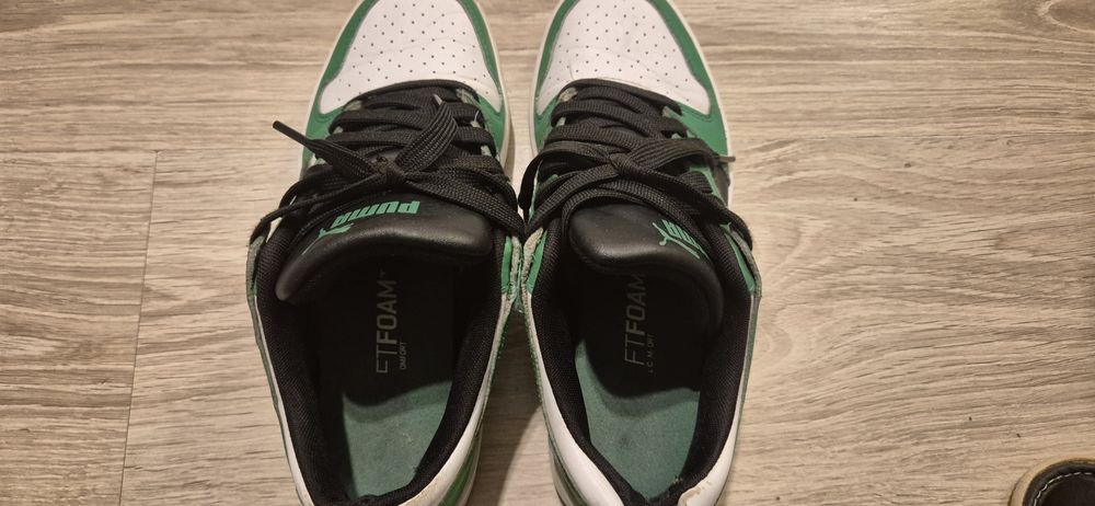 Buty  adidasy chłopięce Puma rozmiar 38,5 biało-zielone