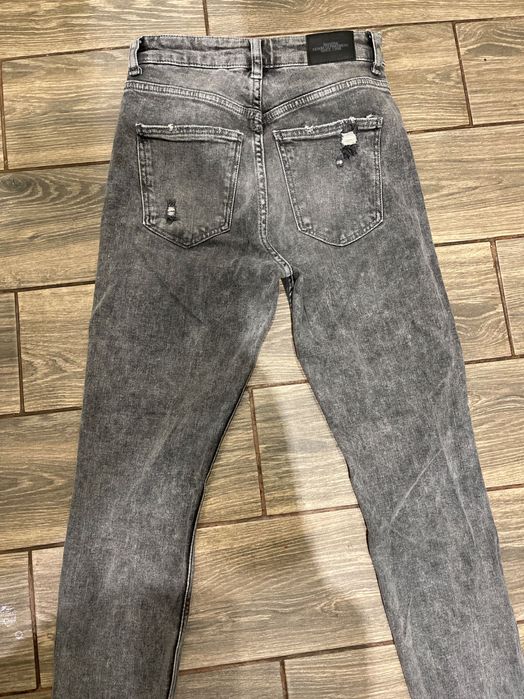 Жіночі джинси Bershka denim