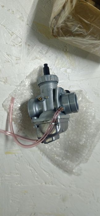 Carburador mikuni 28
