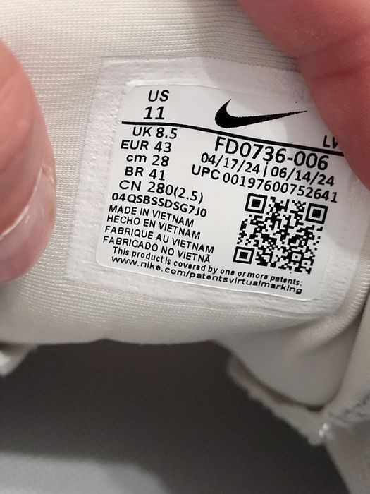 Кроссовки NIKE V2K RUN нові original