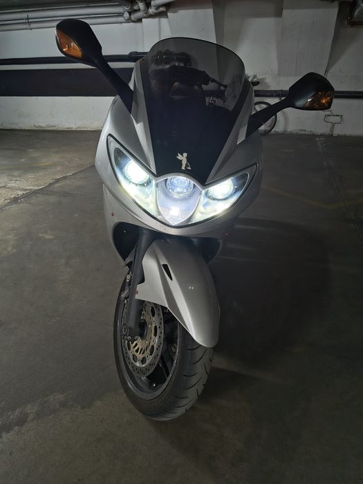 Triumph Sprint 1050 ST